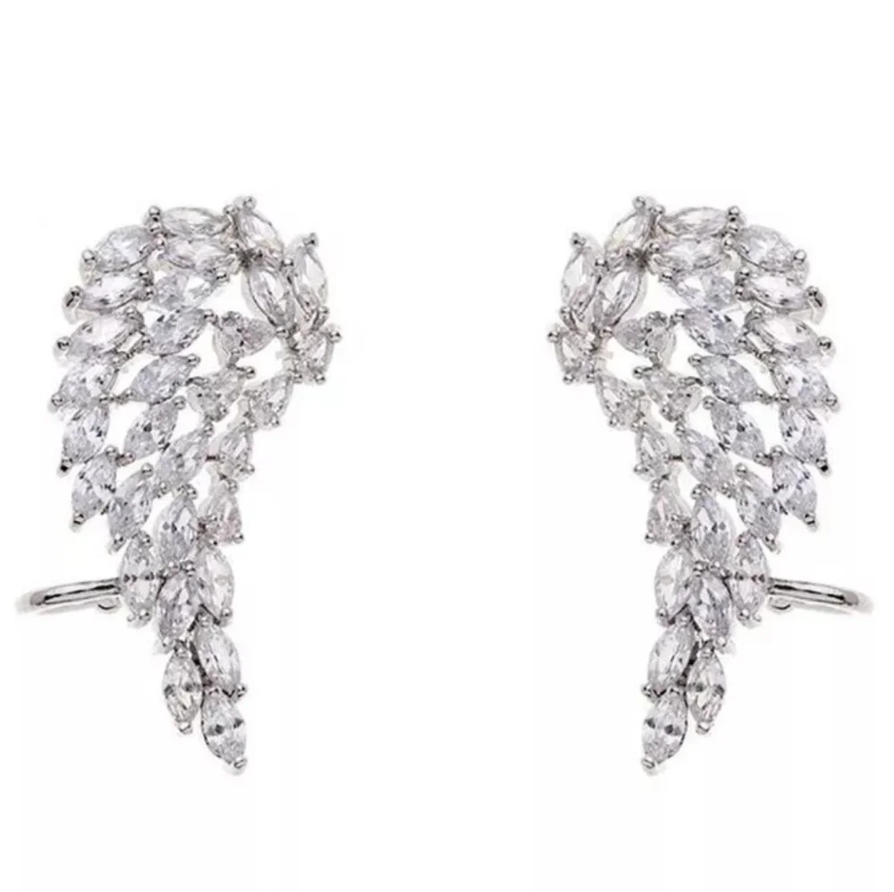 Gorgeous Open Wings Diamond Earrings - Picture 3 of 5